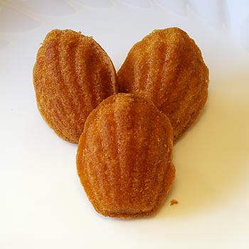 A Lecomte�@���R���g