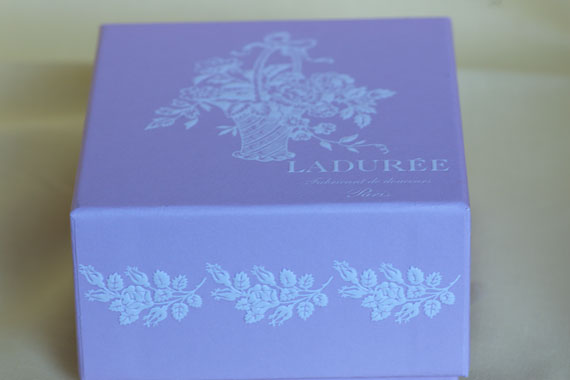 �}�J����