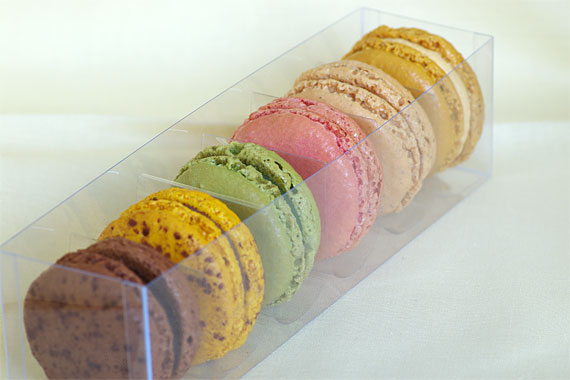 �}�J����