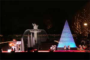 ���a�L�O����