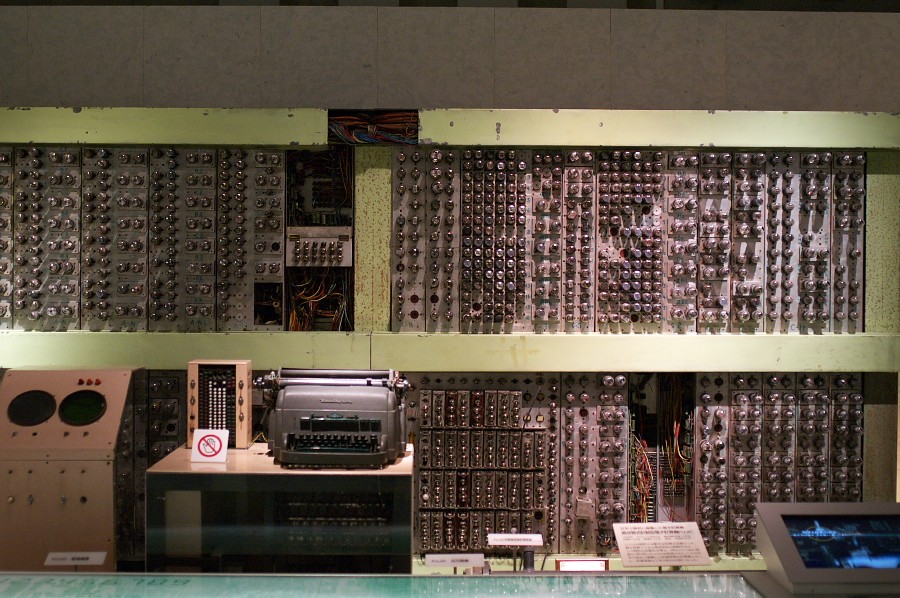 IMGP0012.jpg(446389 byte)