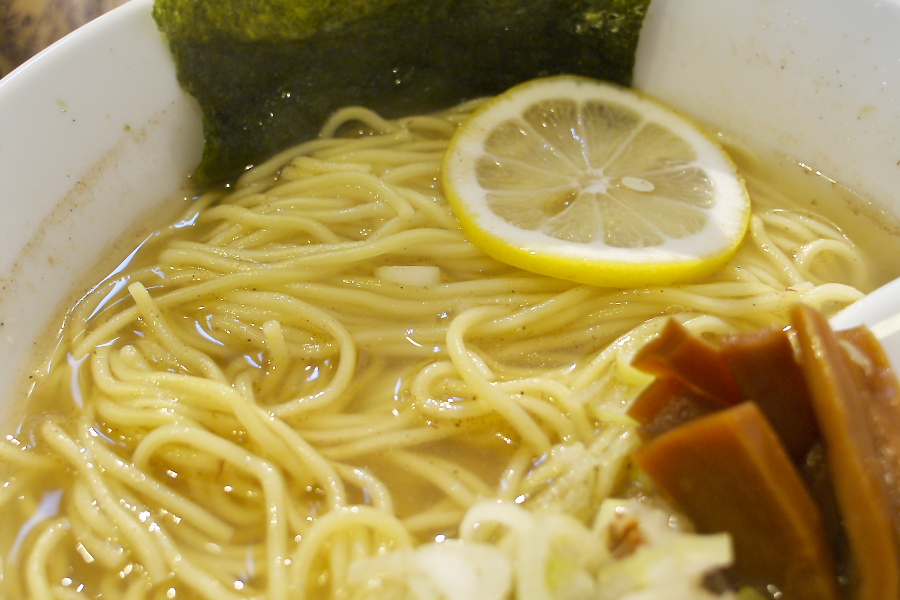 IMGP0026.jpg(258817 byte)