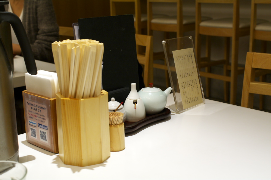 IMGP0007.jpg(196931 byte)