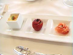 �R��̃A�~���[�Y