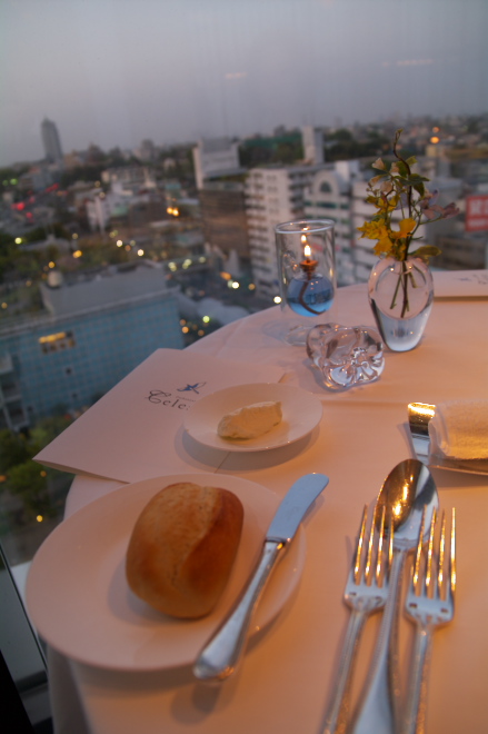 IMGP0009.jpg(129216 byte)