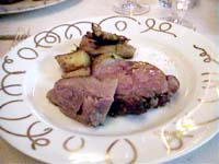 �q�r������