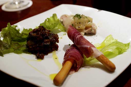 �O�؂R�퐷��