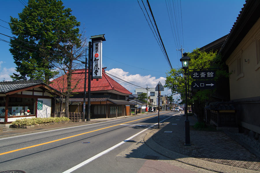 pic2.jpg(97107 byte)