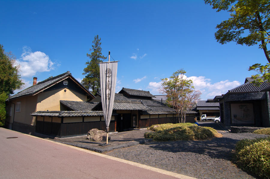 pic3.jpg(98777 byte)