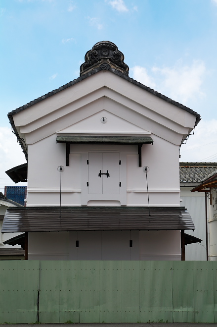 IMGP0044.jpg(131636 byte)