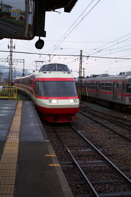 IMGP0012.jpg(189315 byte)