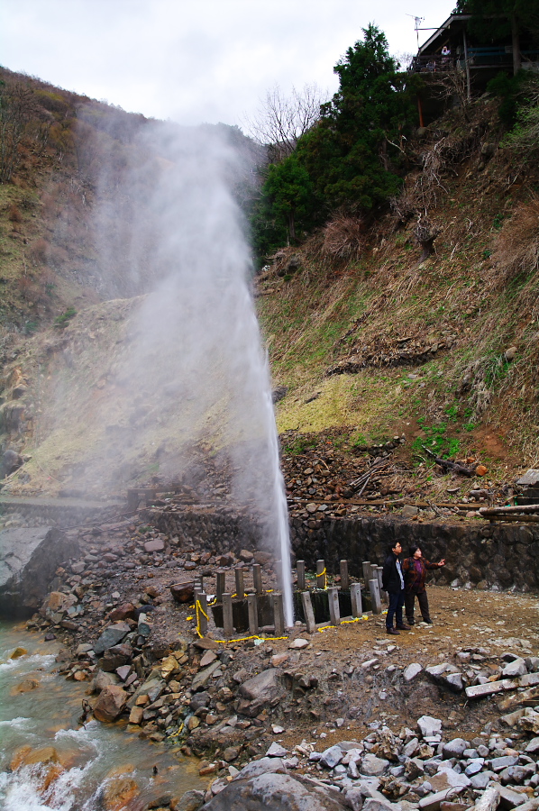 IMGP0032.jpg(454365 byte)