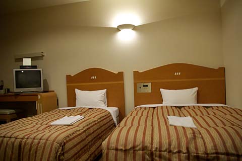 �z�e���P�|�Q�|�R