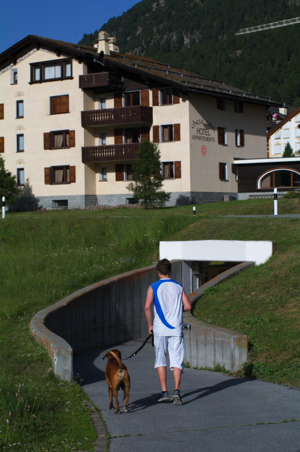 IMGP9899.jpg(284148 byte)