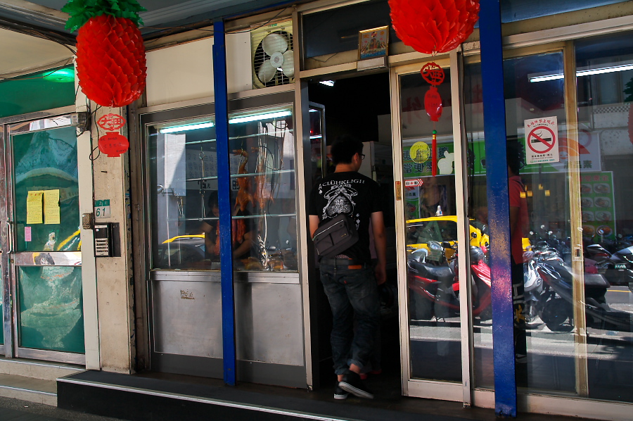 IMGP0114.jpg(371072 byte)