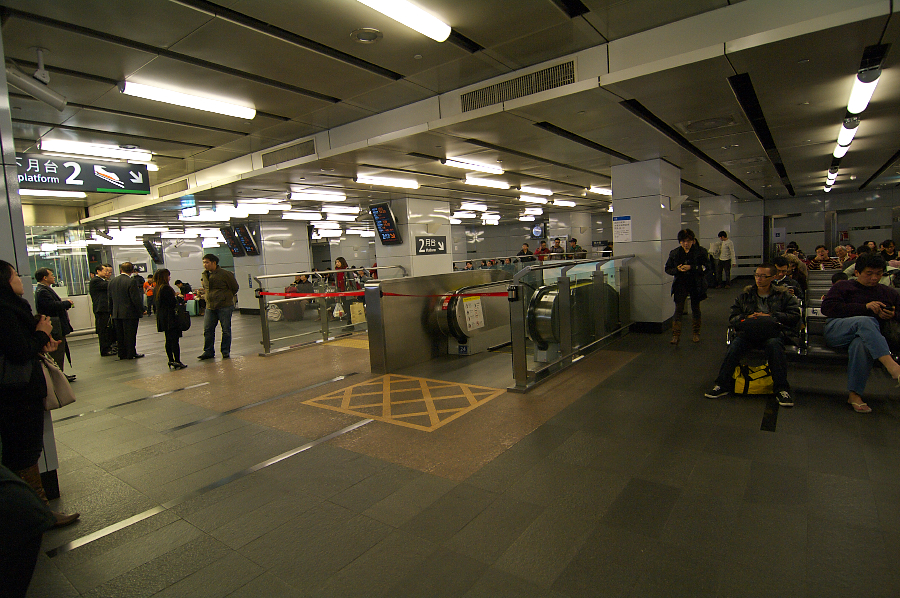 IMGP0100.jpg(913590 byte)