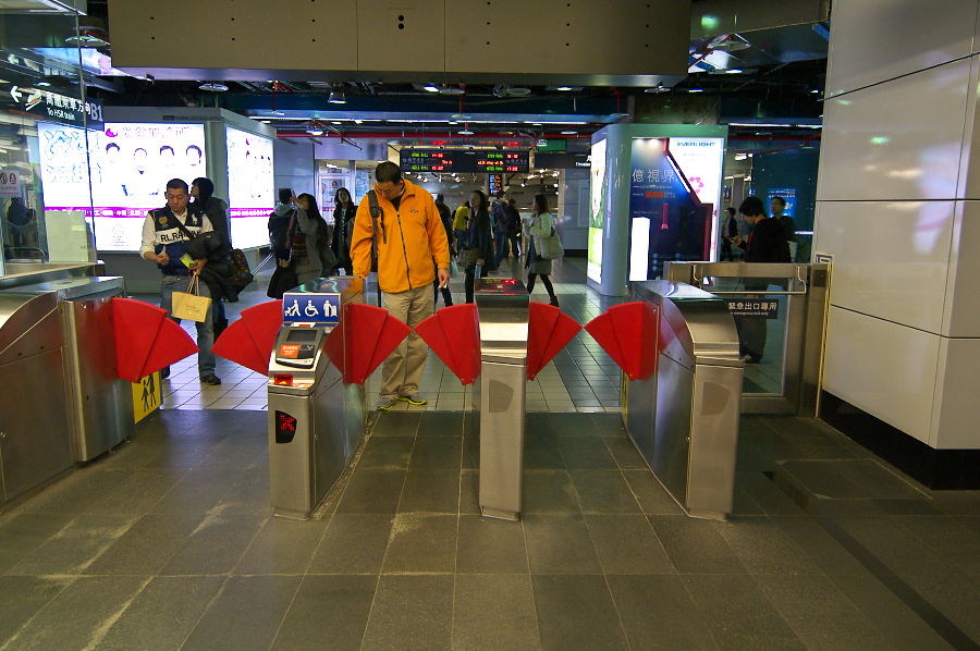 IMGP0107.jpg(833178 byte)