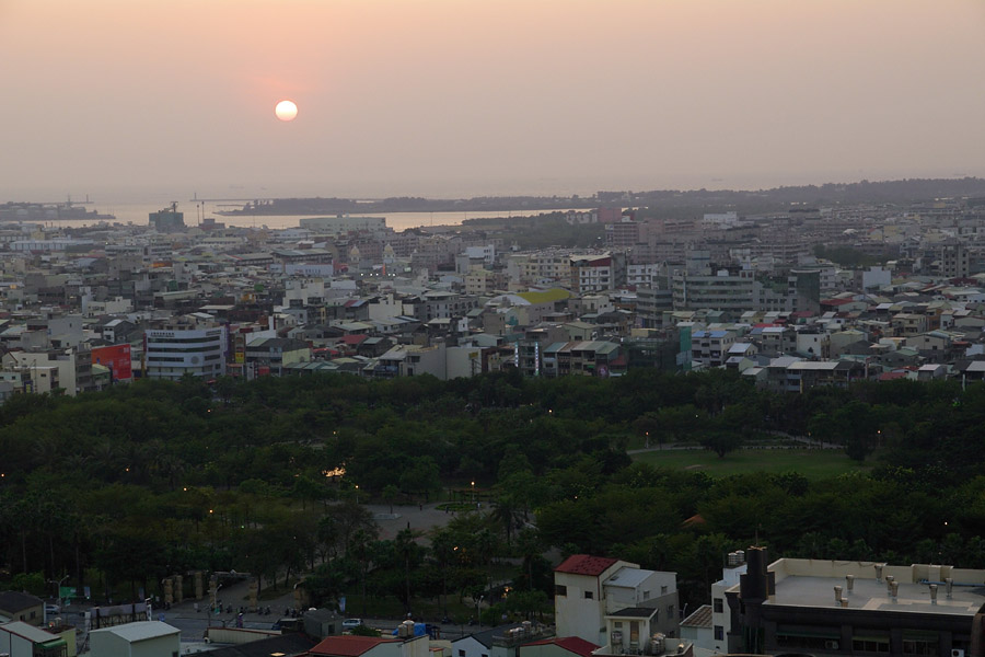 IMGP0184-.jpg(143135 byte)