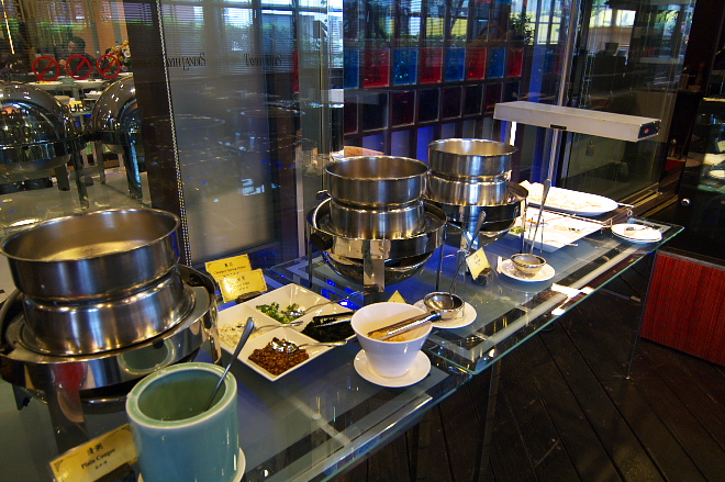 IMGP0015.jpg(271498 byte)