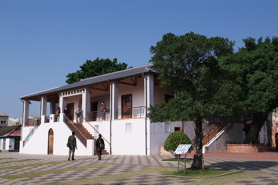 IMGP0056.jpg(755330 byte)