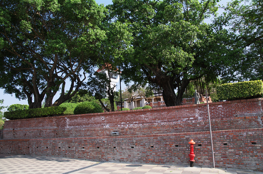 IMGP0059.jpg(1276424 byte)