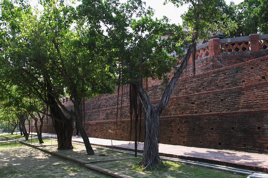 IMGP0095.jpg(1208346 byte)