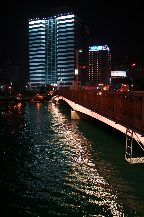 IMGP0248.jpg(874213 byte)