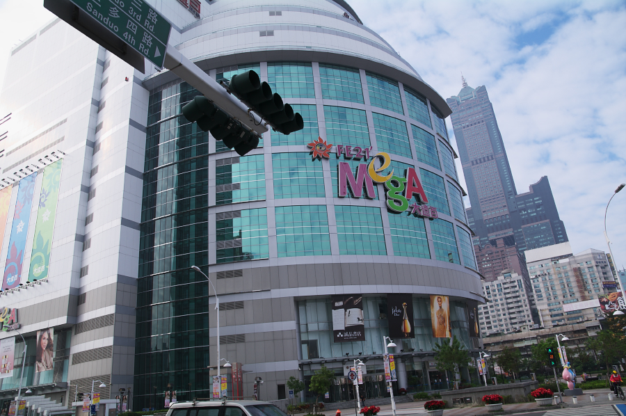 IMGP0028.jpg(696027 byte)