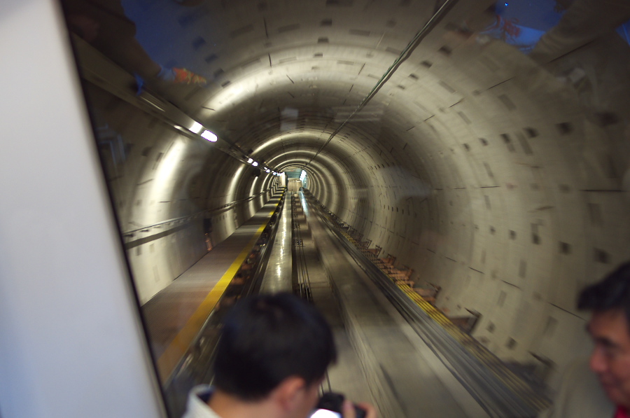 IMGP8639.jpg(203388 byte)