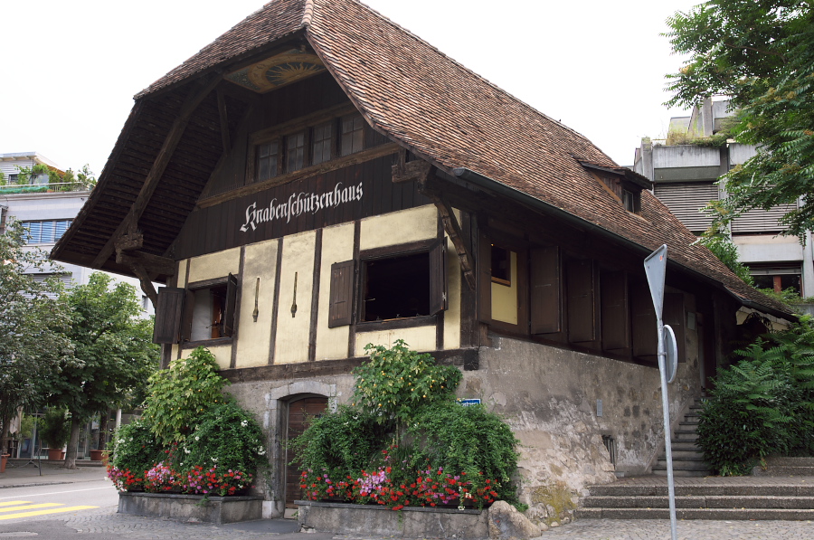 IMGP9052.jpg(412699 byte)