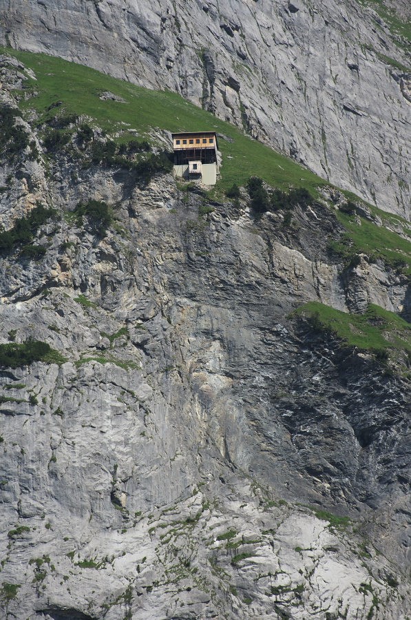 IMGP0647.jpg(508956 byte)