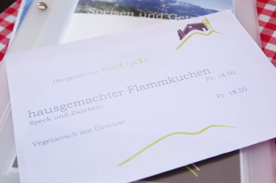 IMGP0408.jpg(139635 byte)