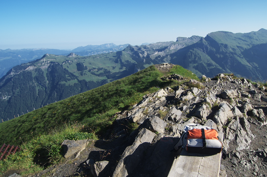 IMGP1002.jpg(395965 byte)