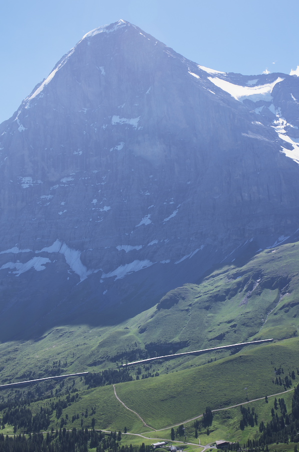 IMGP1409.jpg(261045 byte)