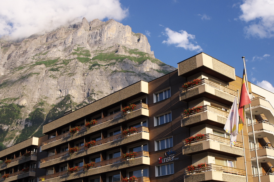 IMGP0752.jpg(395499 byte)