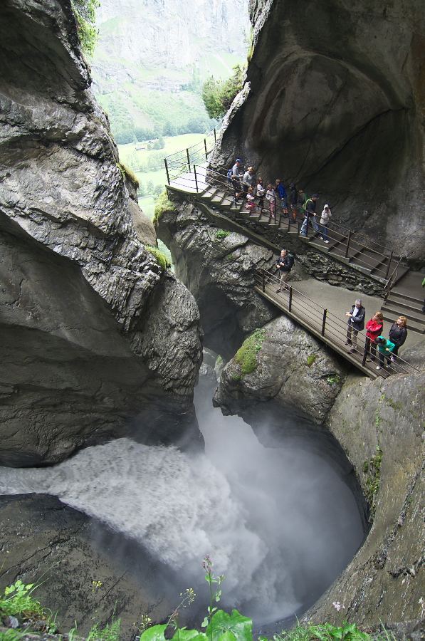 IMGP2764.jpg(415116 byte)