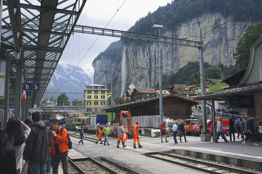 IMGP3051.jpg(421431 byte)