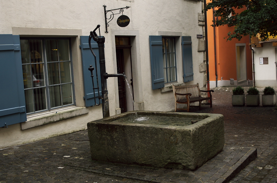 IMGP4037.jpg(333051 byte)