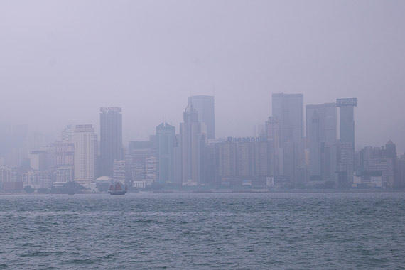 hong12.jpg(32240 byte)