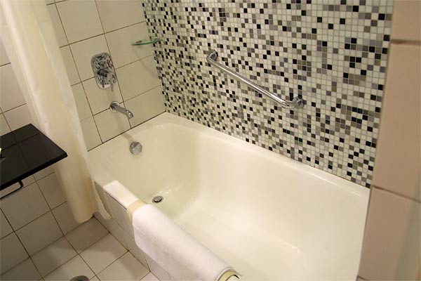 ���@�z�e��